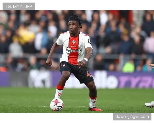 客场远征记：随队记录拉齐奥球迷在柏林的观赛之旅